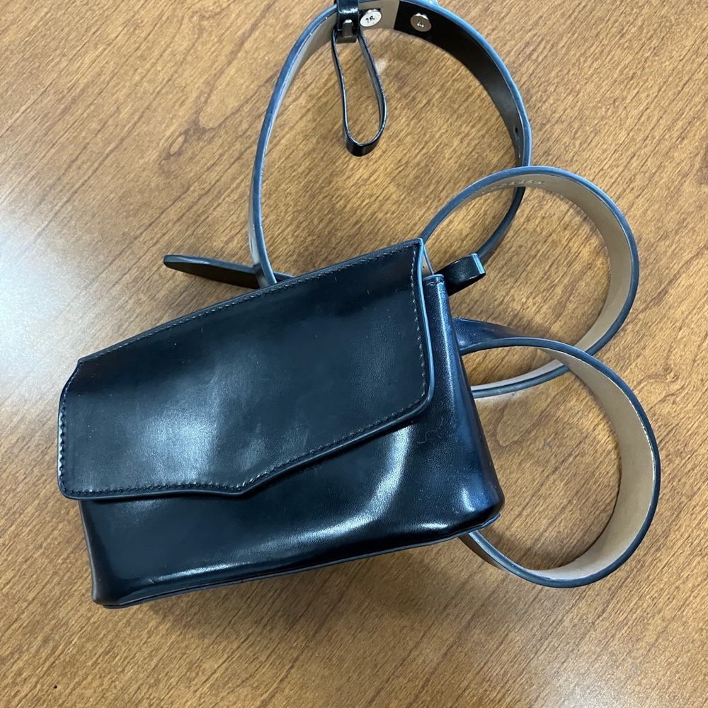 Elegant Black Leather Belt Wallet